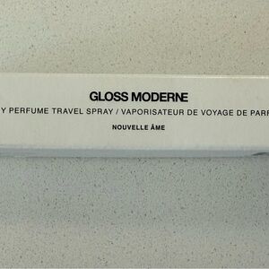 Gloss Moderne-Nouvelle Âme